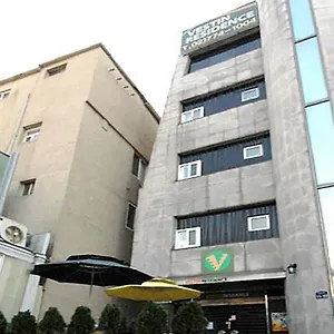 明洞韦斯廷公寓 旅馆